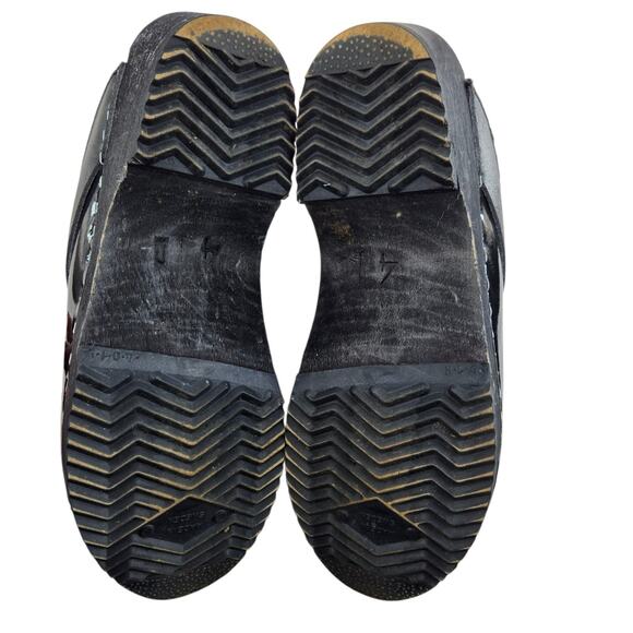 Hanna Anderson Swedish Clogs Womens 10.5 11 41 Black Patent Leather Snowflakes - Picture 8 of 12